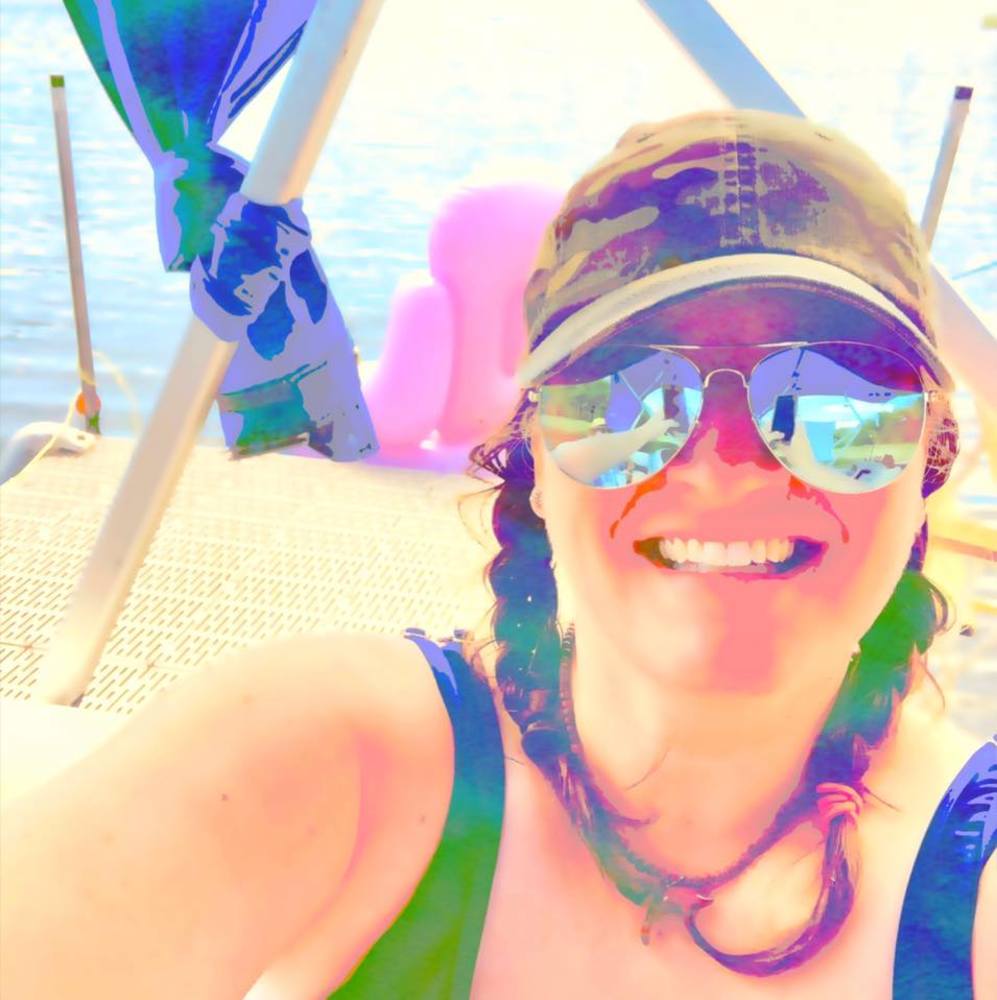 Meet your Posher, Alisa